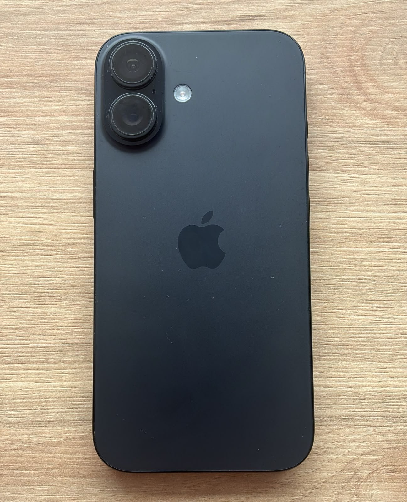 IPHONE 16 128 GB